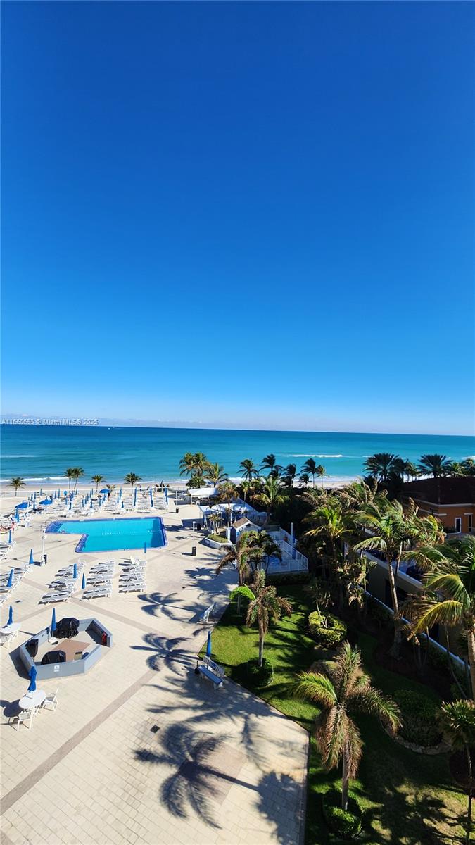 PARKER PLAZA CONDO ESTATE - Residential