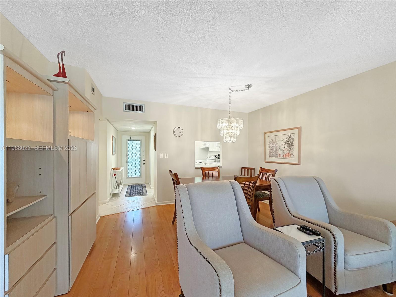 ORIOLE GOLF & TENNIS CLUB - Residential Lease