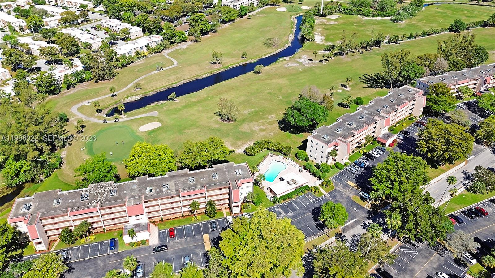 ORIOLE GOLF & TENNIS CLUB - Residential Lease
