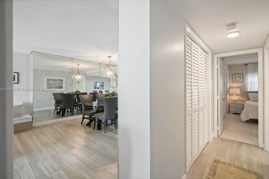 LEISURE MAR CONDO - Residential