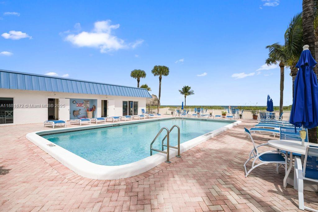 LEISURE MAR CONDO - Residential