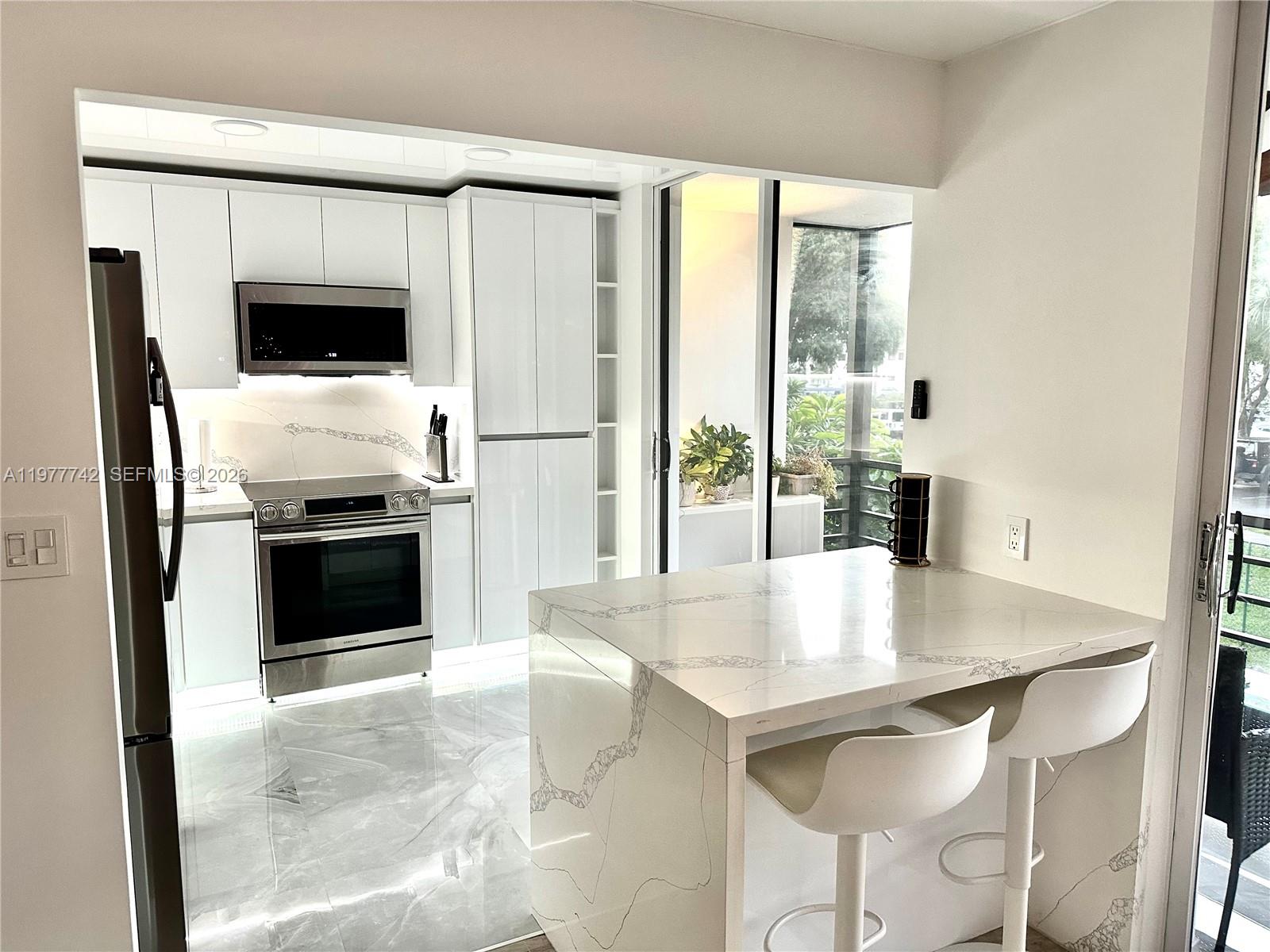 CEDAR GLENN CONDO APTS EA - Residential