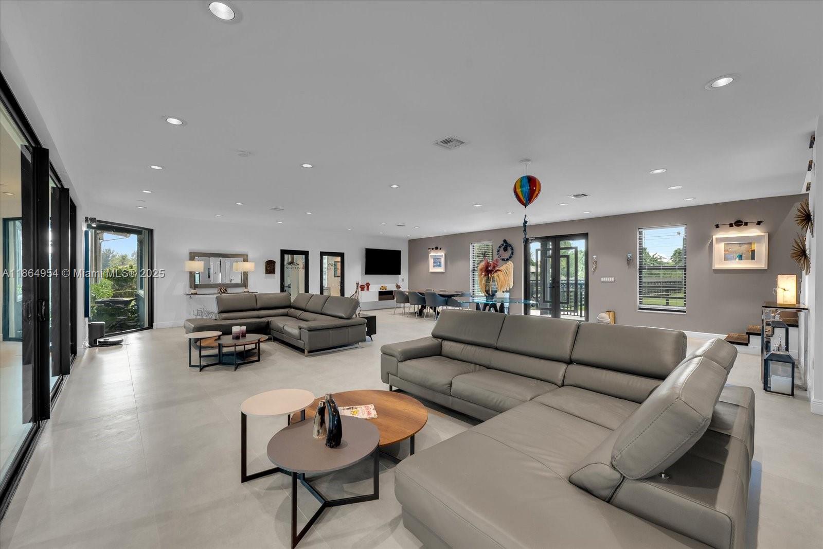 FLA FRUIT LANDS CO SUB NO - Residential