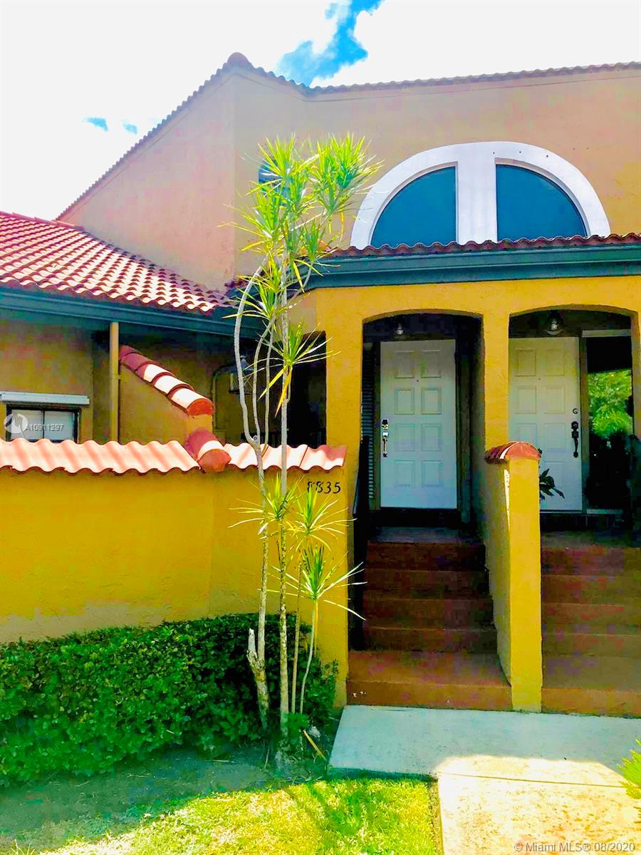 JACARANDA - Residential