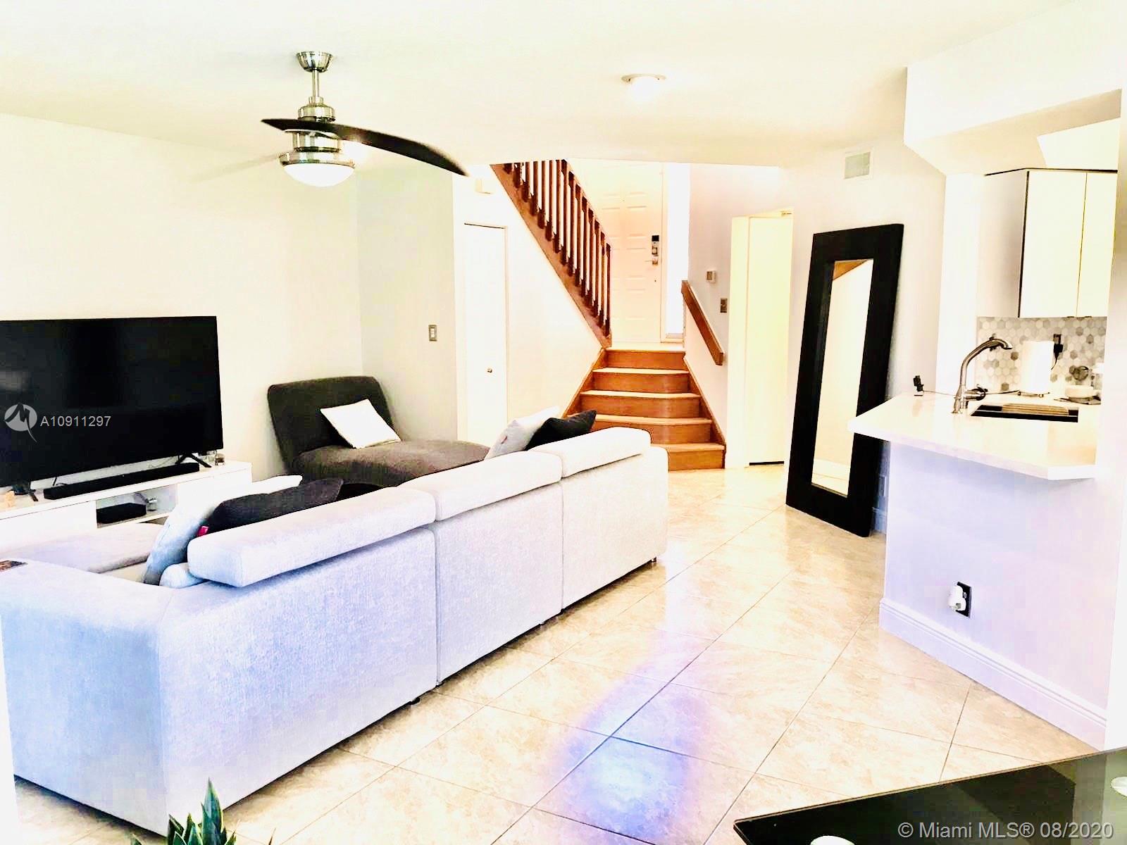 Beautiful town home in the heart of Plantation !!! Low Hoa !!,2 Master suites in this amazing gated community that offers community pool and more.
This gorgeous property features an entry with an open floor plan that fits perfect for living & dining space with Tile throughout the first floor & beautiful real wood floors on the second floor , enjoy the new upgraded kitchen with beautiful Quartz counters & stainless steel appliances including separate bar area for breakfast ,1st floor guest 1/2 bathroom, laundry room ,and enjoy this beautiful lake view from your balcony or from your screened patio ,This is one of the most beautiful ,safest & family communities in Plantation area & its near to everything !!