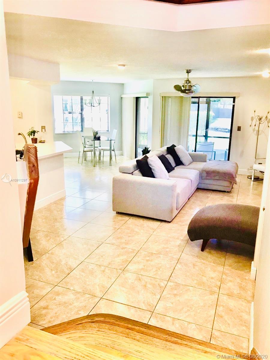 JACARANDA - Residential