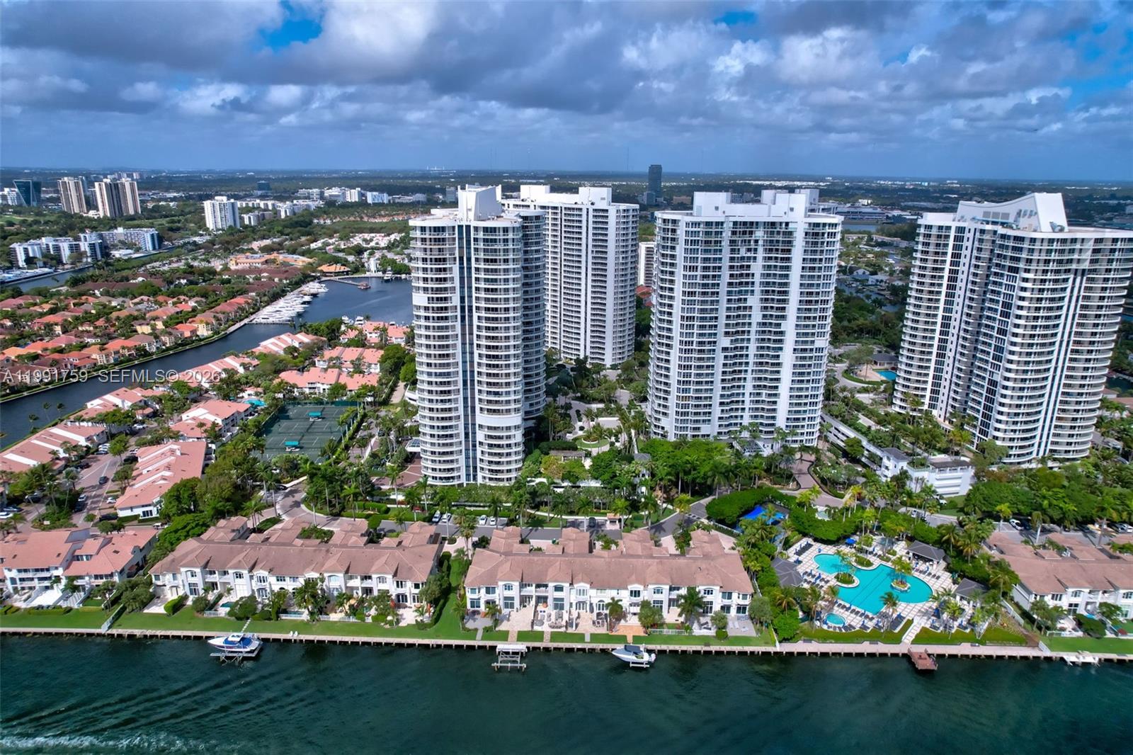 ATLANTIC III AT THE POINT - Residential