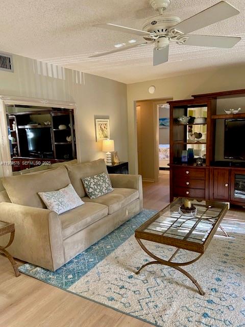 PINE RIDGE SOUTH IV CONDO - Residential