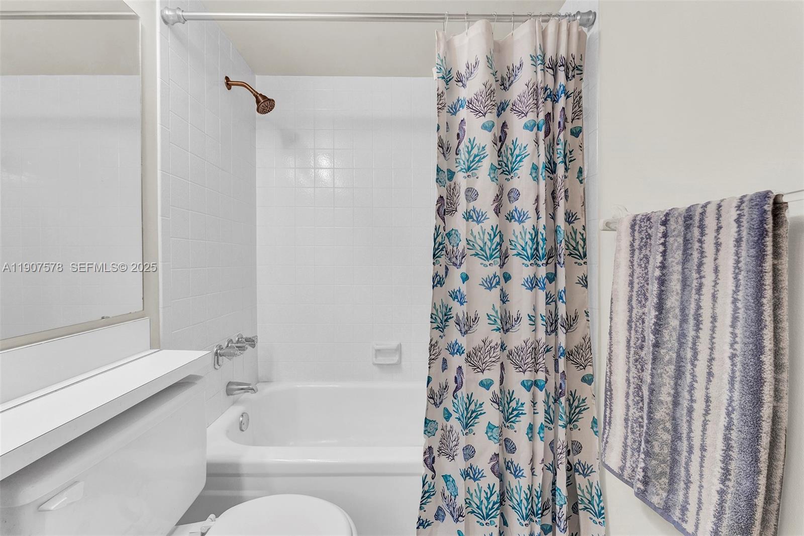 PINE RIDGE SOUTH IV CONDO - Residential