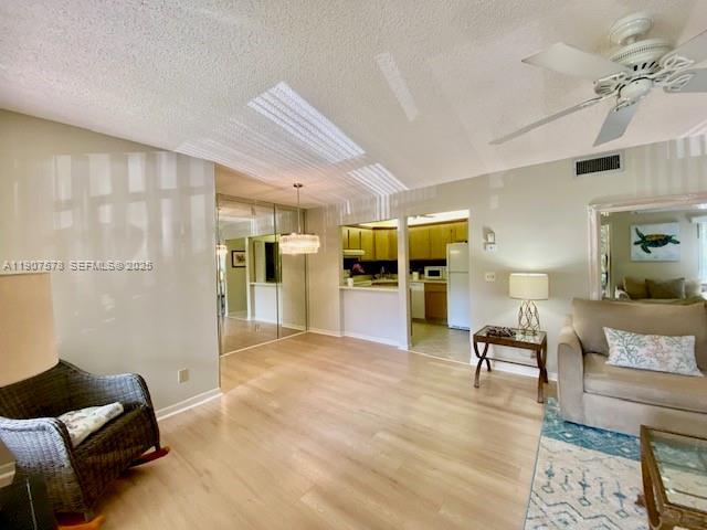 PINE RIDGE SOUTH IV CONDO - Residential