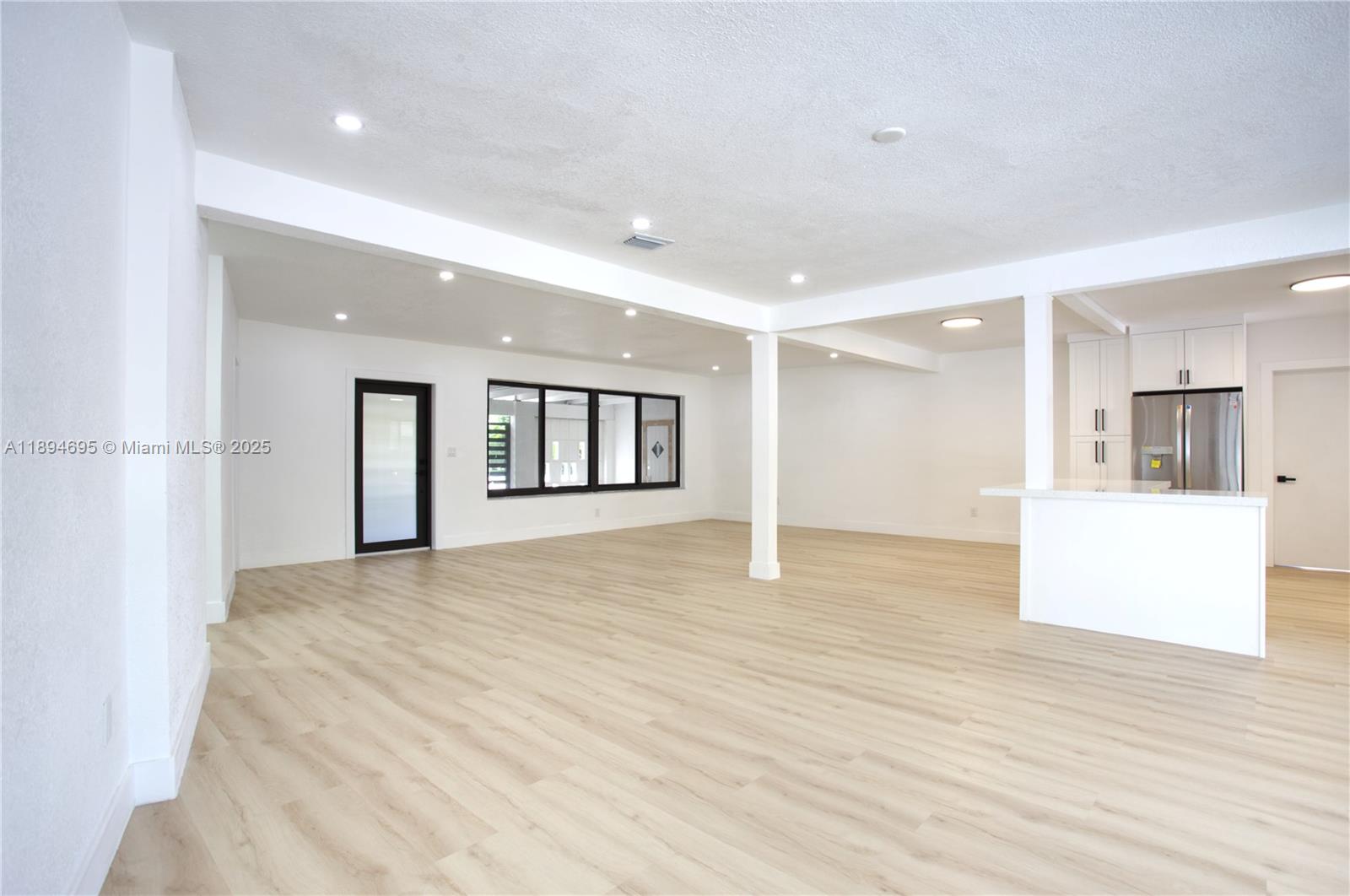 BREEZESWEPT ESTATES 1ST A - Residential Lease