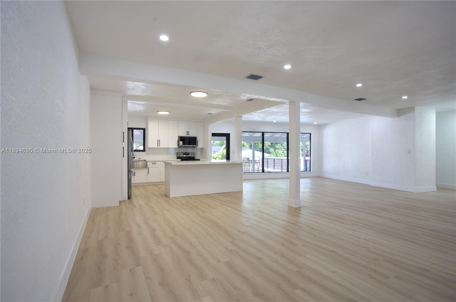 BREEZESWEPT ESTATES 1ST A - Residential Lease