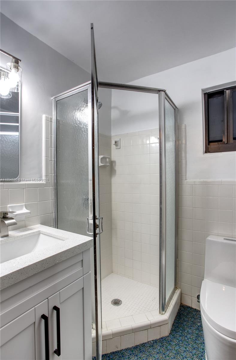 BREEZESWEPT ESTATES 1ST A - Residential Lease