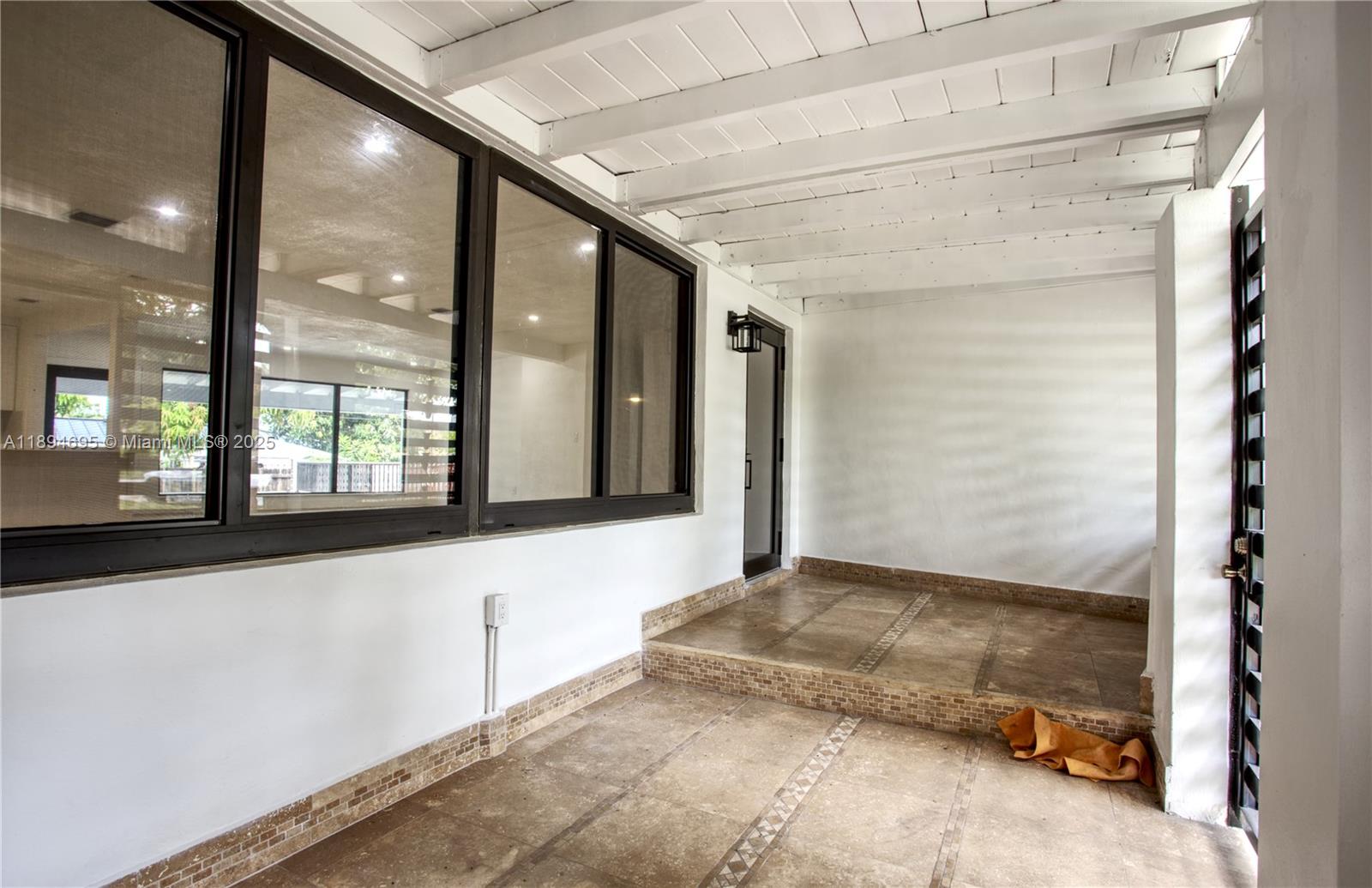 BREEZESWEPT ESTATES 1ST A - Residential Lease