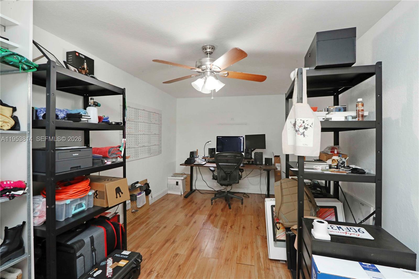 IBIS VILLAS AT DORAL COND - Residential