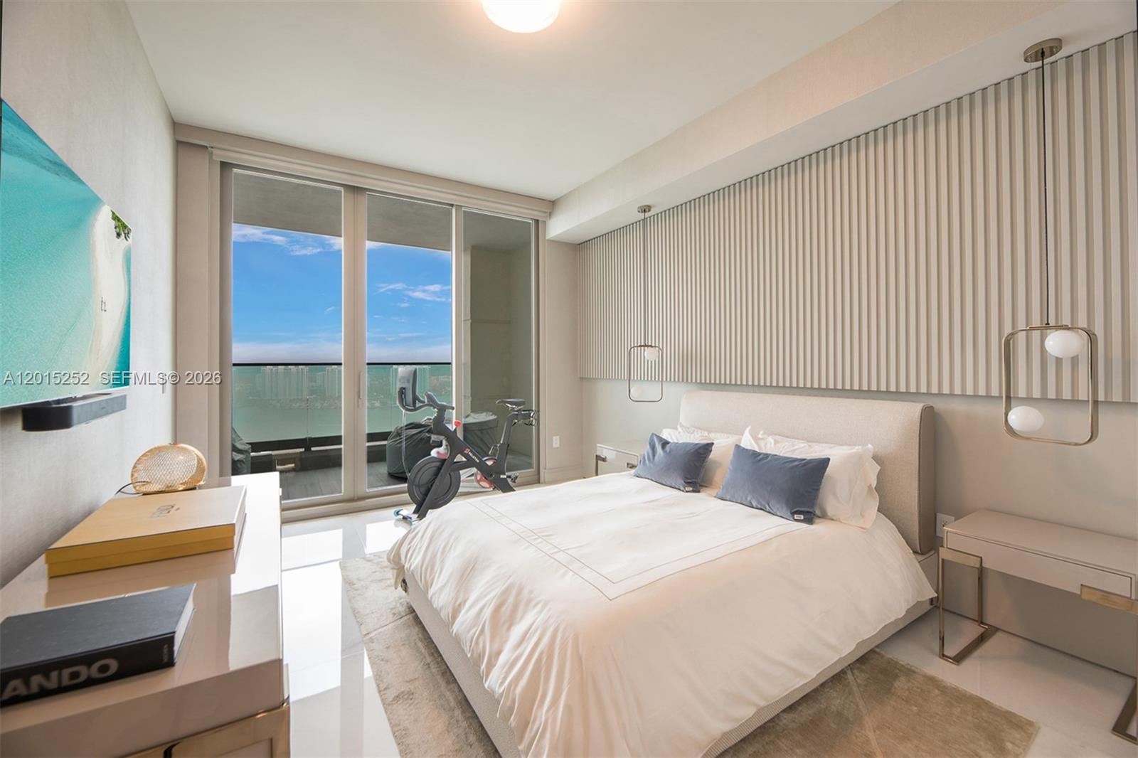NORTH BISCAYNE BEACH AMEN - Residential