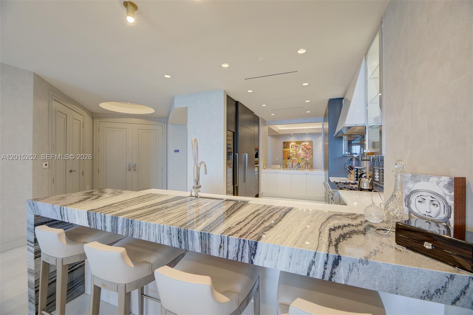 NORTH BISCAYNE BEACH AMEN - Residential