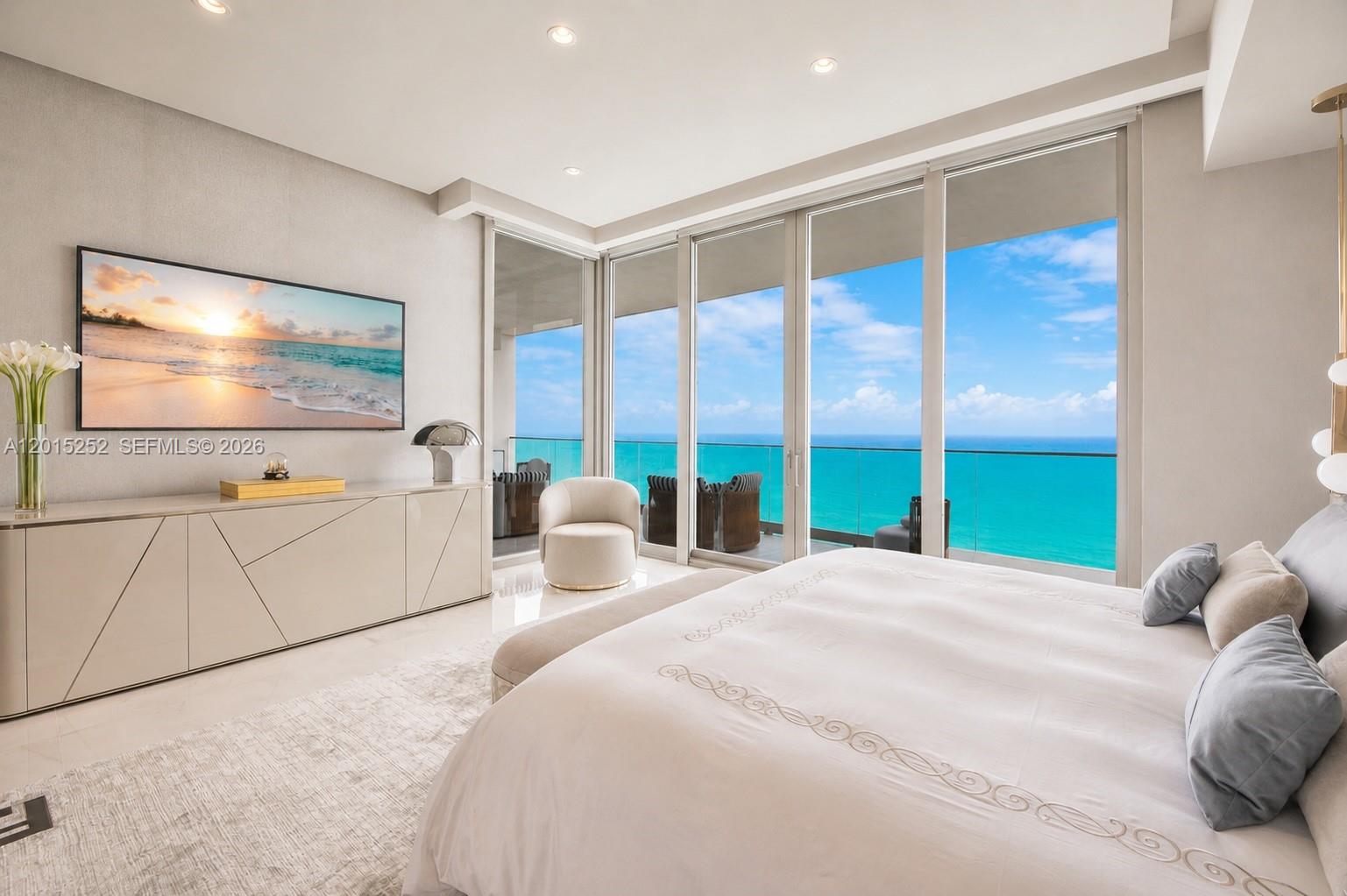 NORTH BISCAYNE BEACH AMEN - Residential