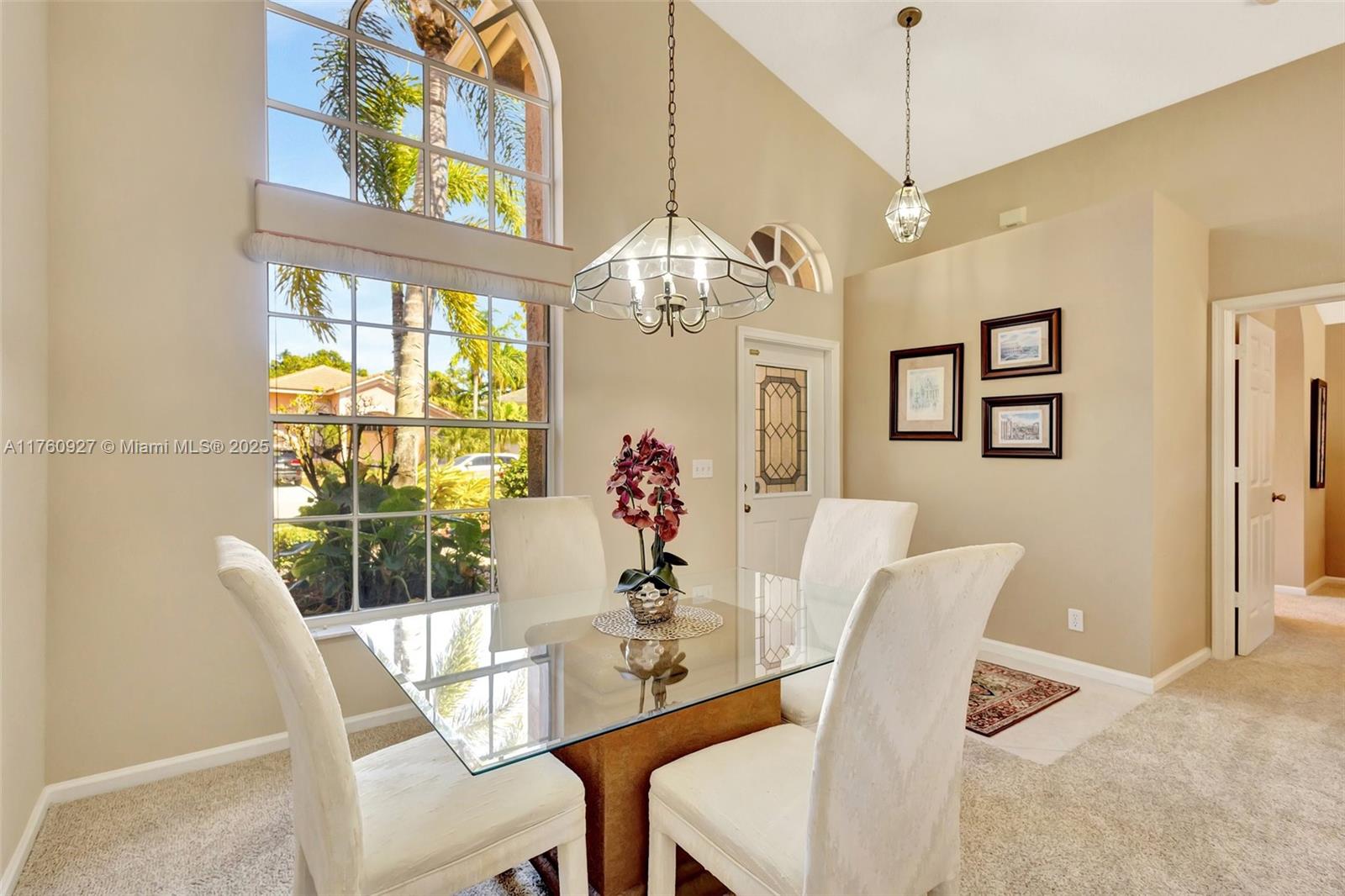 BINKS FOREST OF THE LANDI - Residential