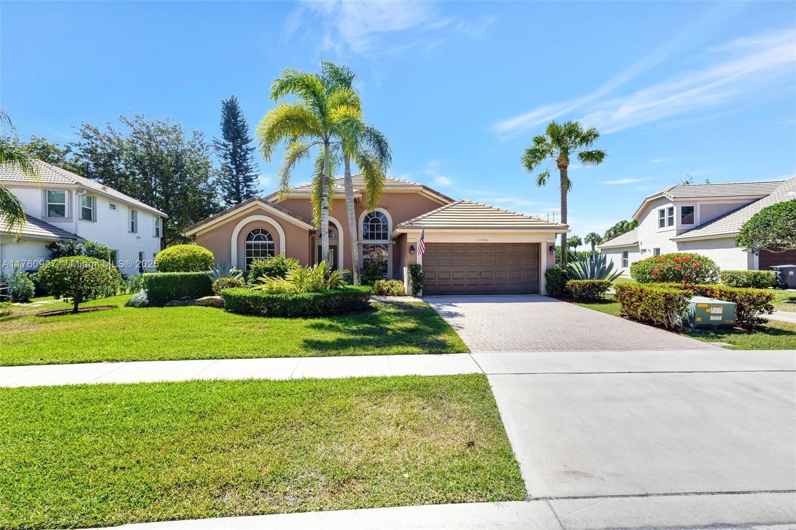 BINKS FOREST OF THE LANDI - Residential