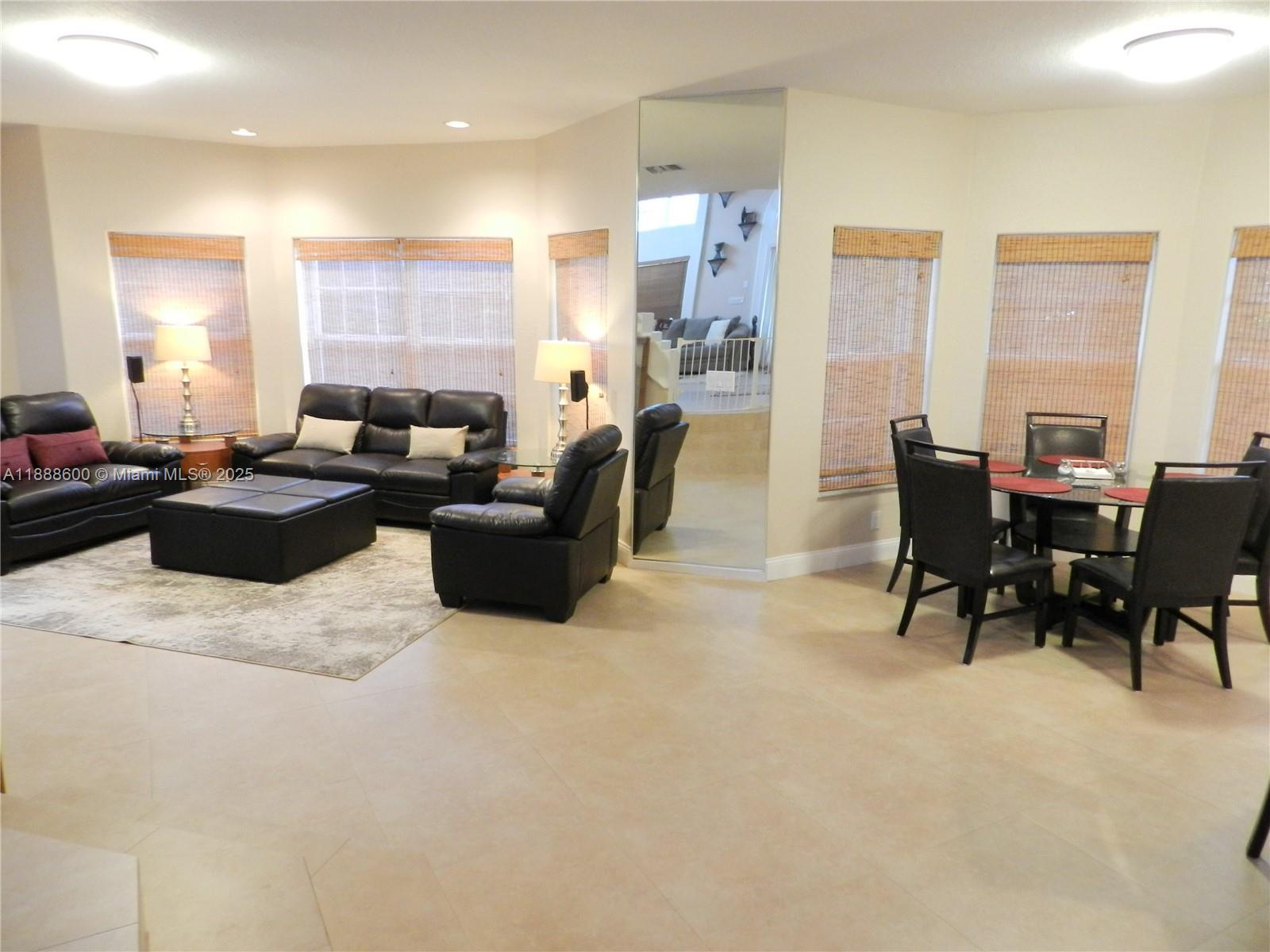 LA COSTA - Residential Lease