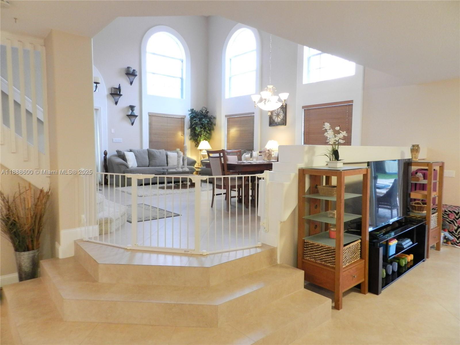LA COSTA - Residential Lease