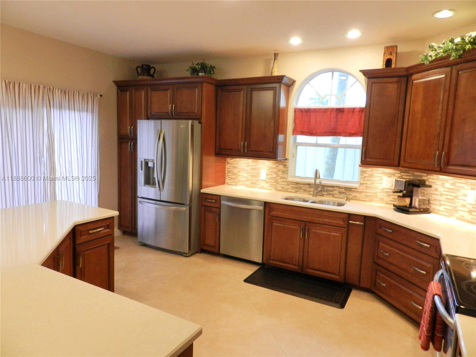 LA COSTA - Residential Lease