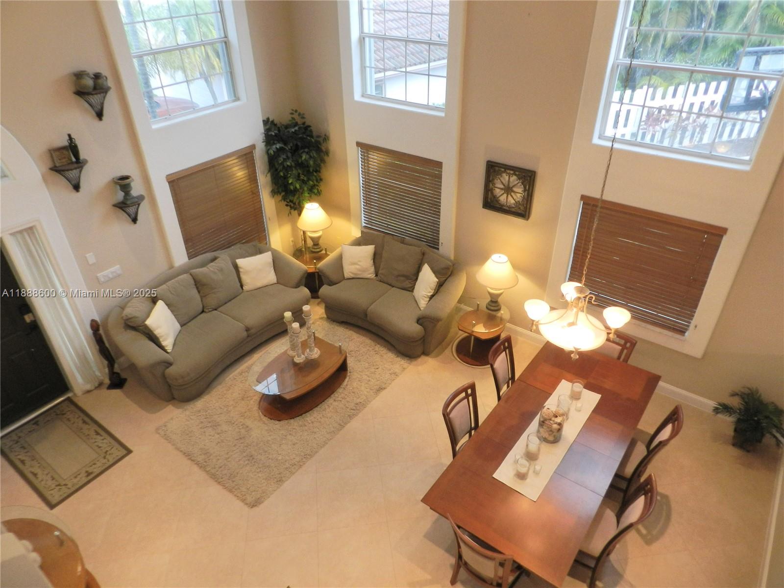 LA COSTA - Residential Lease