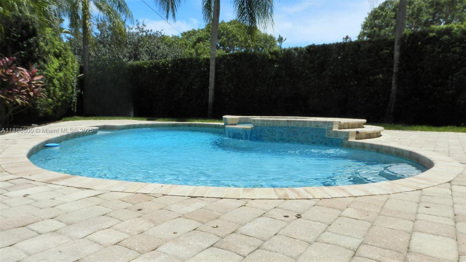 LA COSTA - Residential Lease