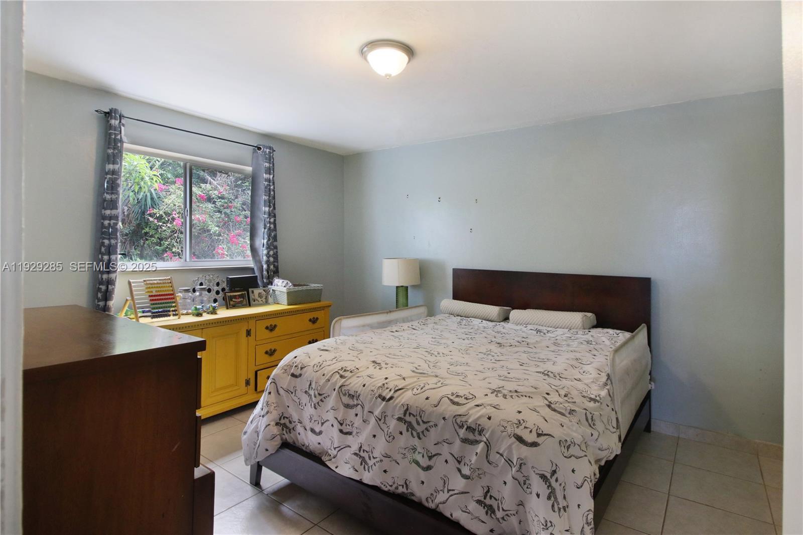 MIRAMAR ISLES SEC 2 - Residential