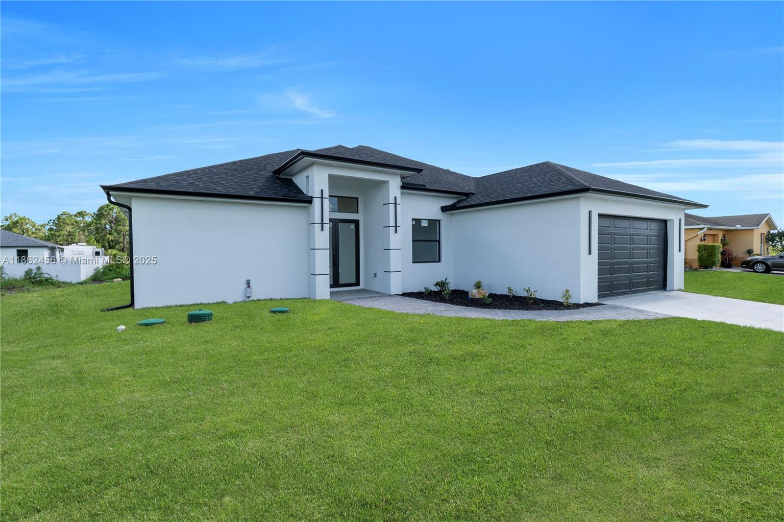 LEHIGH ACRES - Residential