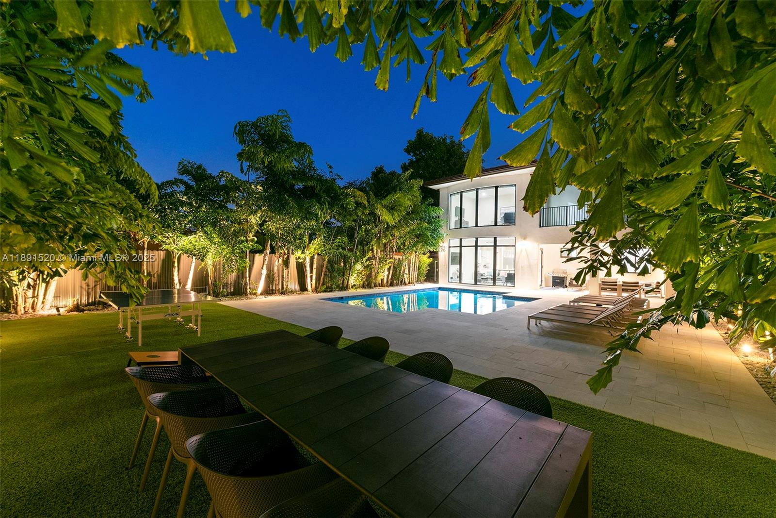 CORAL VILLAS REV - Residential