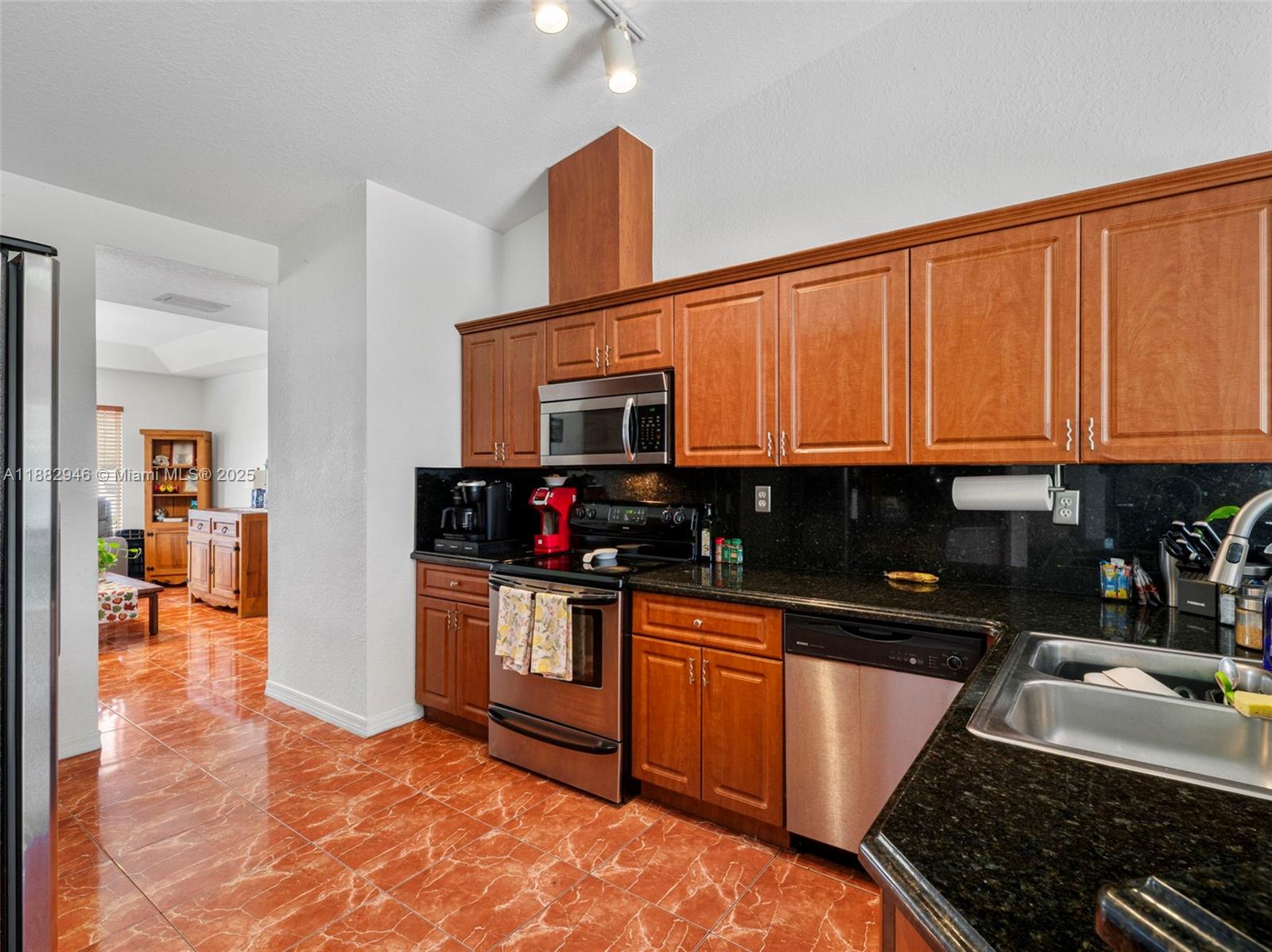 ELISE ESTATES - Residential