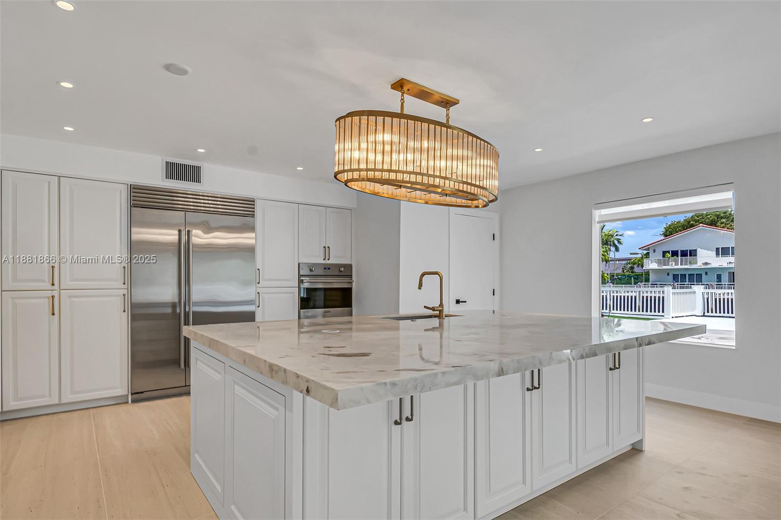 EASTERN SHORES 1ST ADDN - Residential