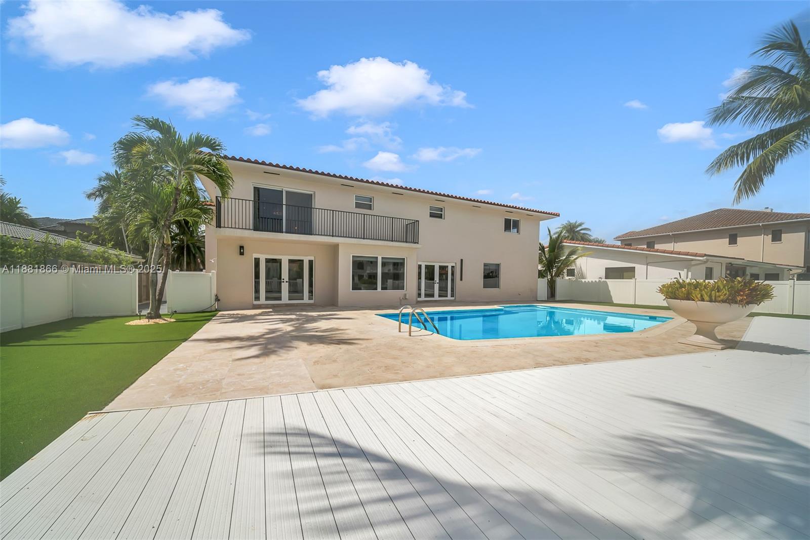 EASTERN SHORES 1ST ADDN - Residential