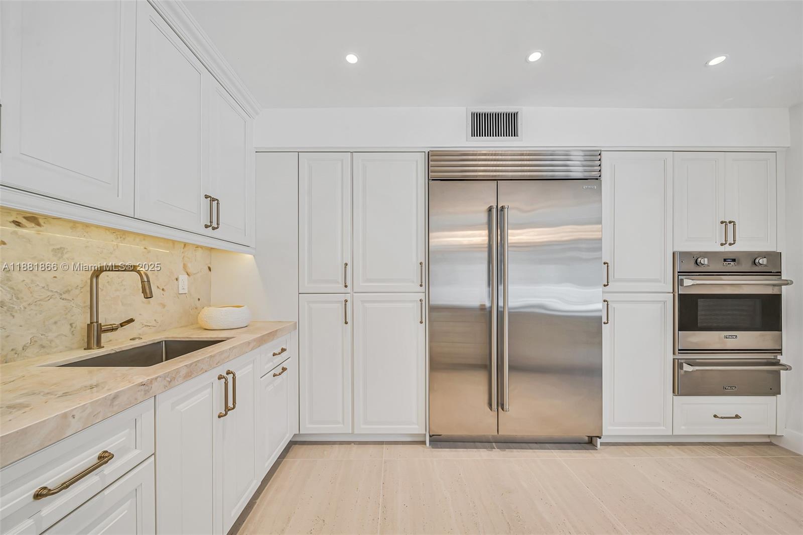 EASTERN SHORES 1ST ADDN - Residential