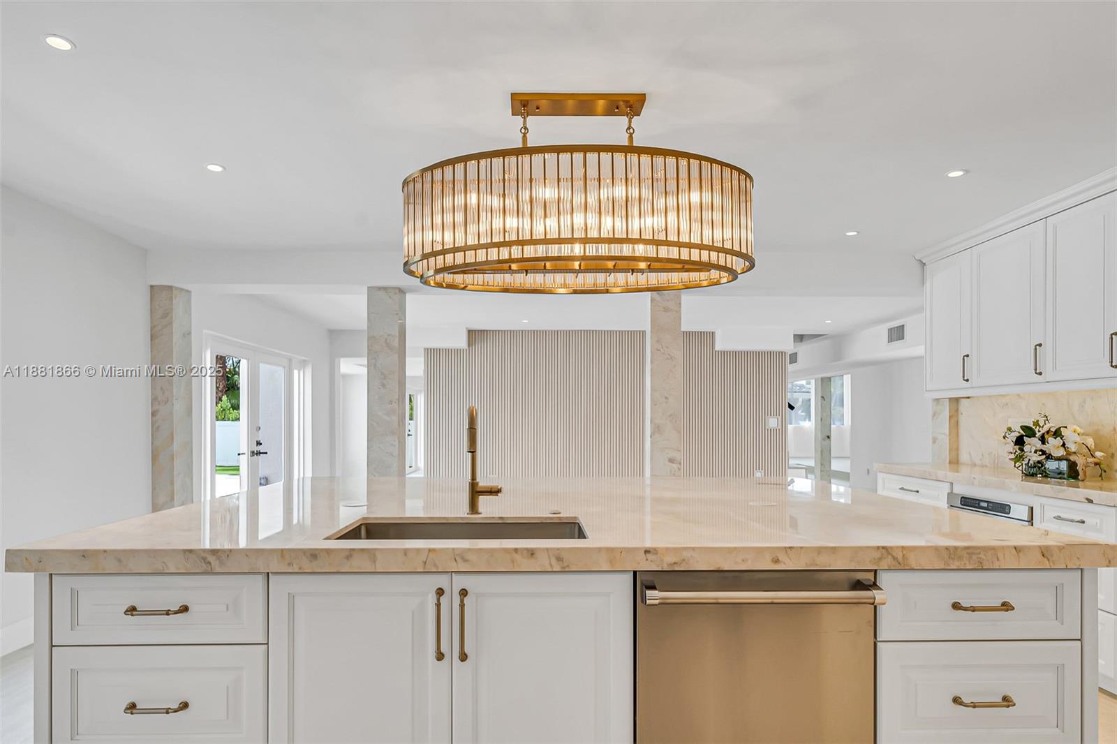 EASTERN SHORES 1ST ADDN - Residential