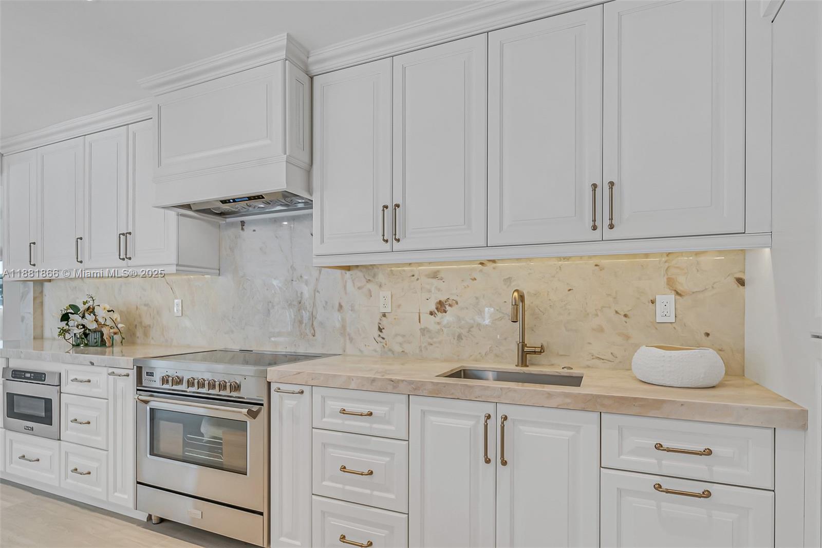 EASTERN SHORES 1ST ADDN - Residential