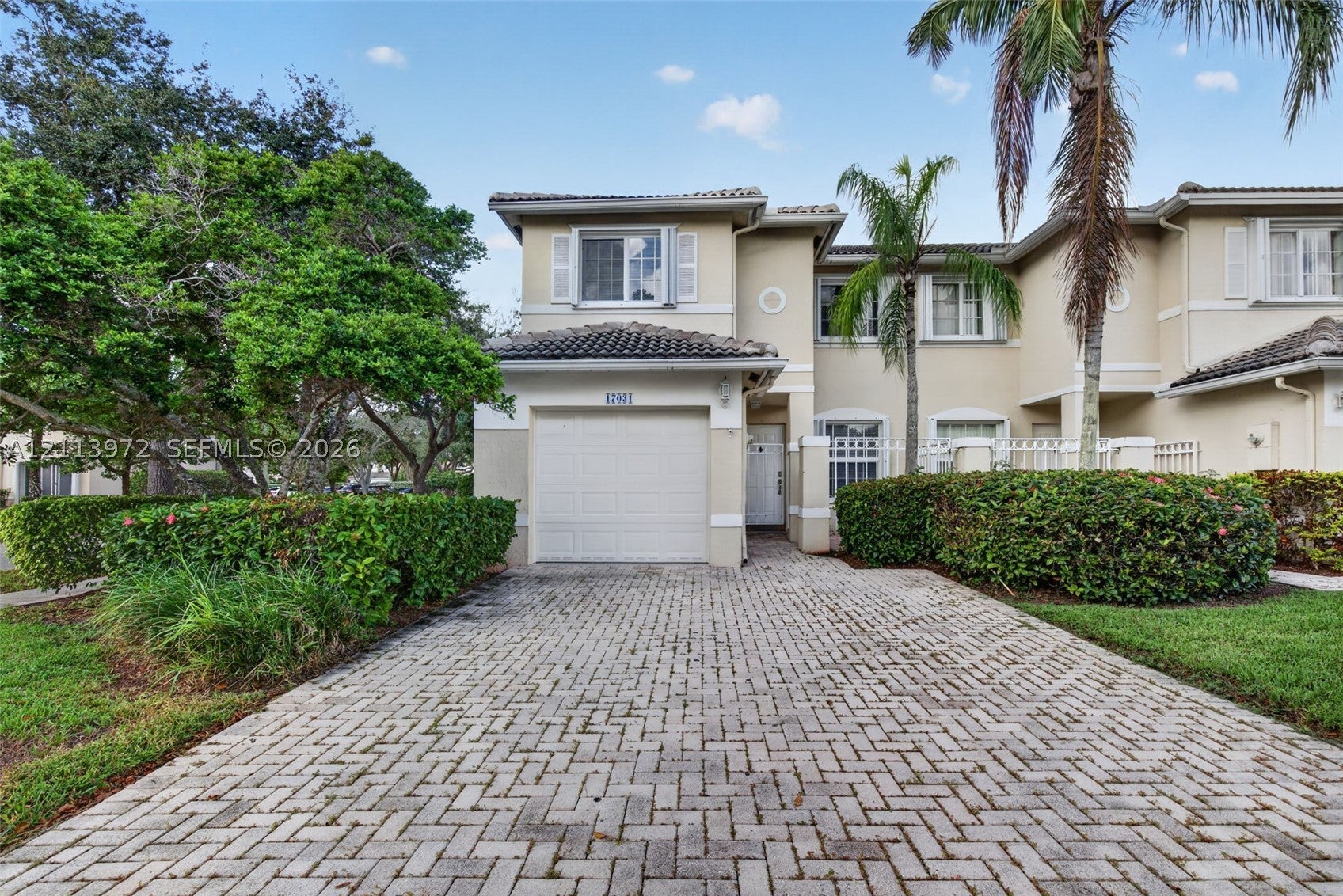 17031 NW 22nd St, Pembroke Pines FL 33028