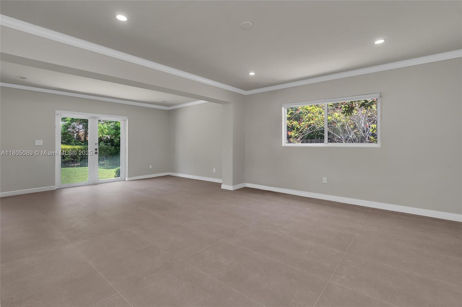 SNAPPER CREEK VILLAGE AMD - Residential Lease