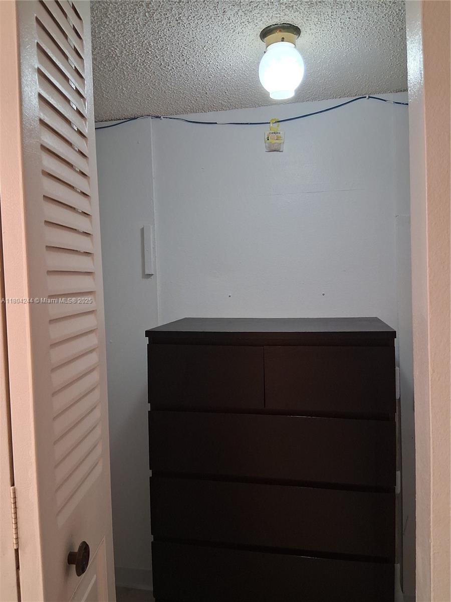 SUNRISE ISLAND CONDOMINIU - Residential