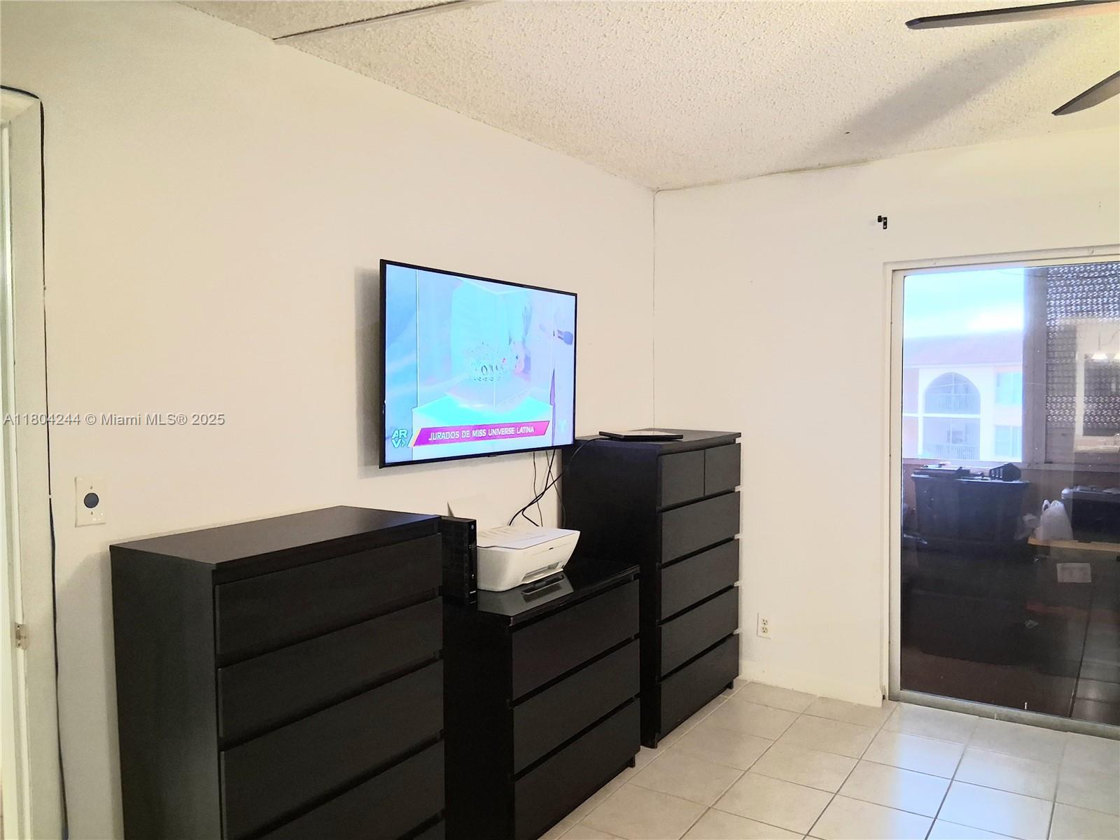 SUNRISE ISLAND CONDOMINIU - Residential