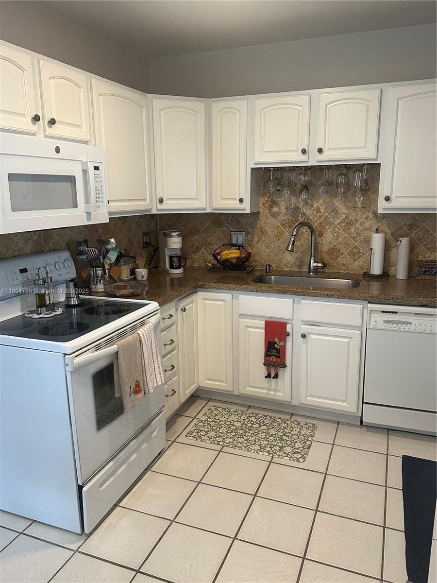 DRIFTWOOD ACRES NO 5 - Residential