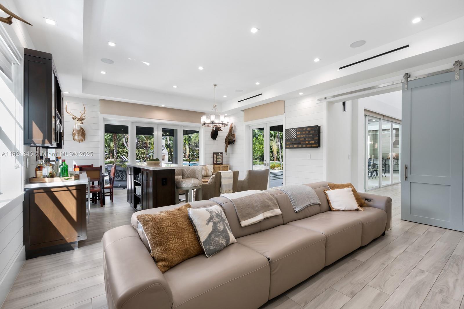 SUDLOW PARK - Residential