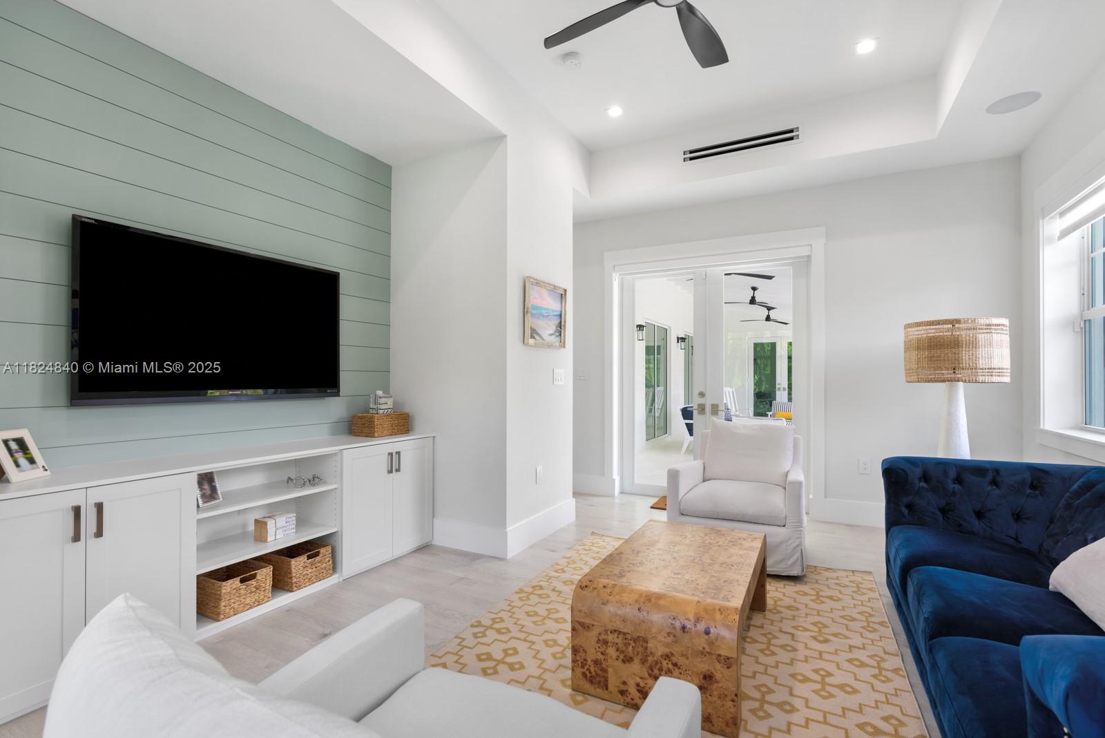 SUDLOW PARK - Residential