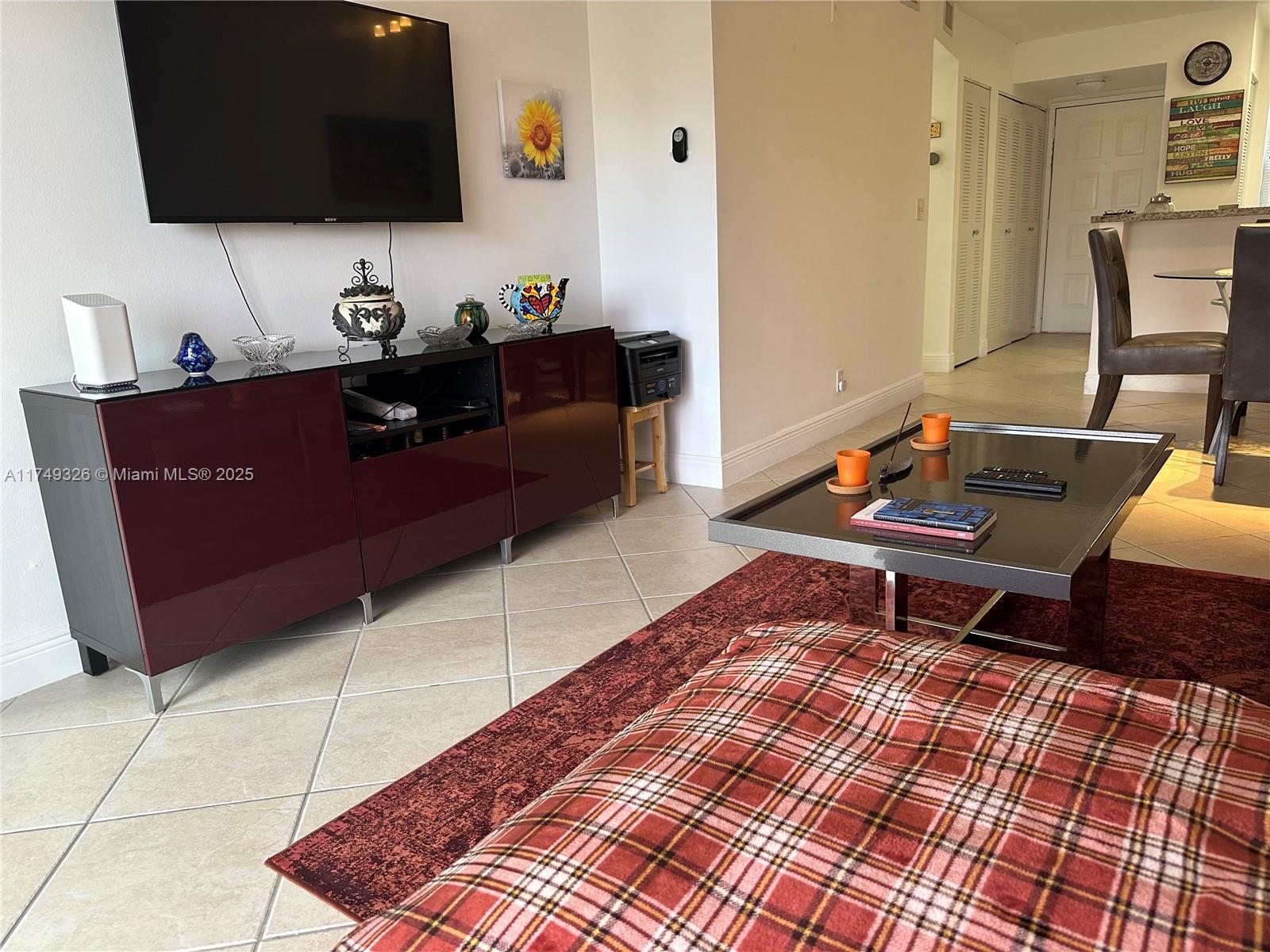CYPRESS BEND CONDOMINIUM - Residential