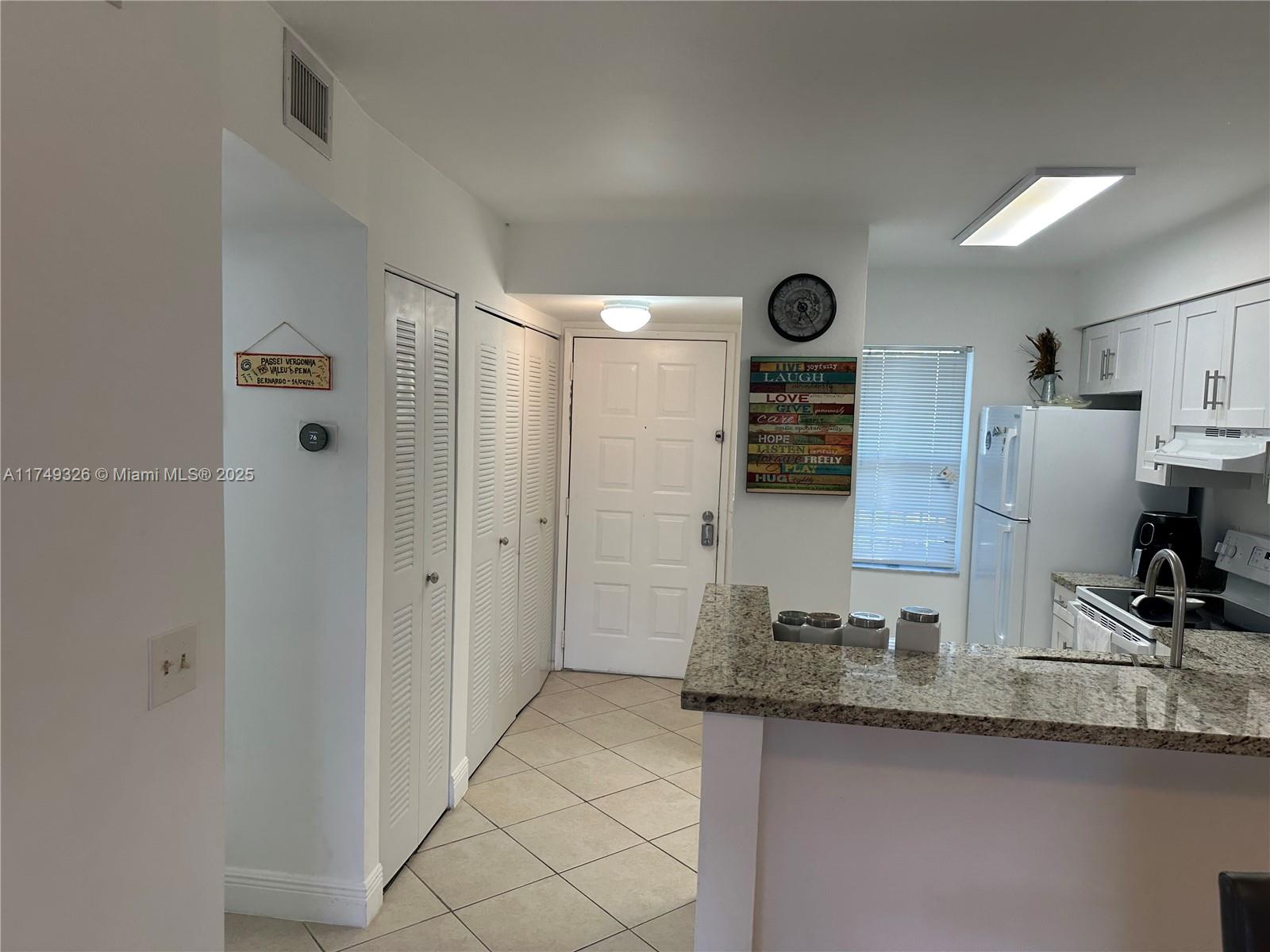 CYPRESS BEND CONDOMINIUM - Residential