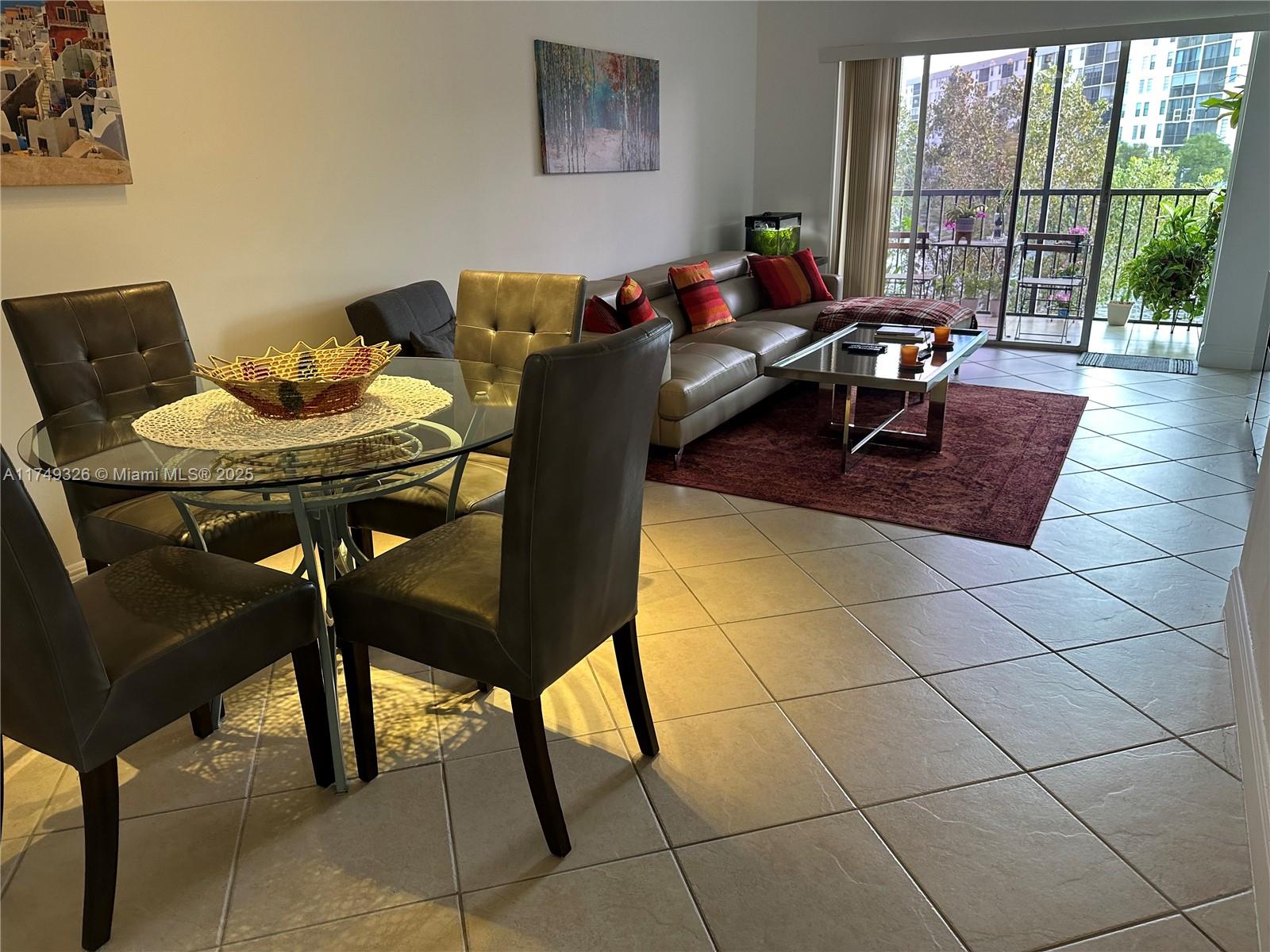 CYPRESS BEND CONDOMINIUM - Residential