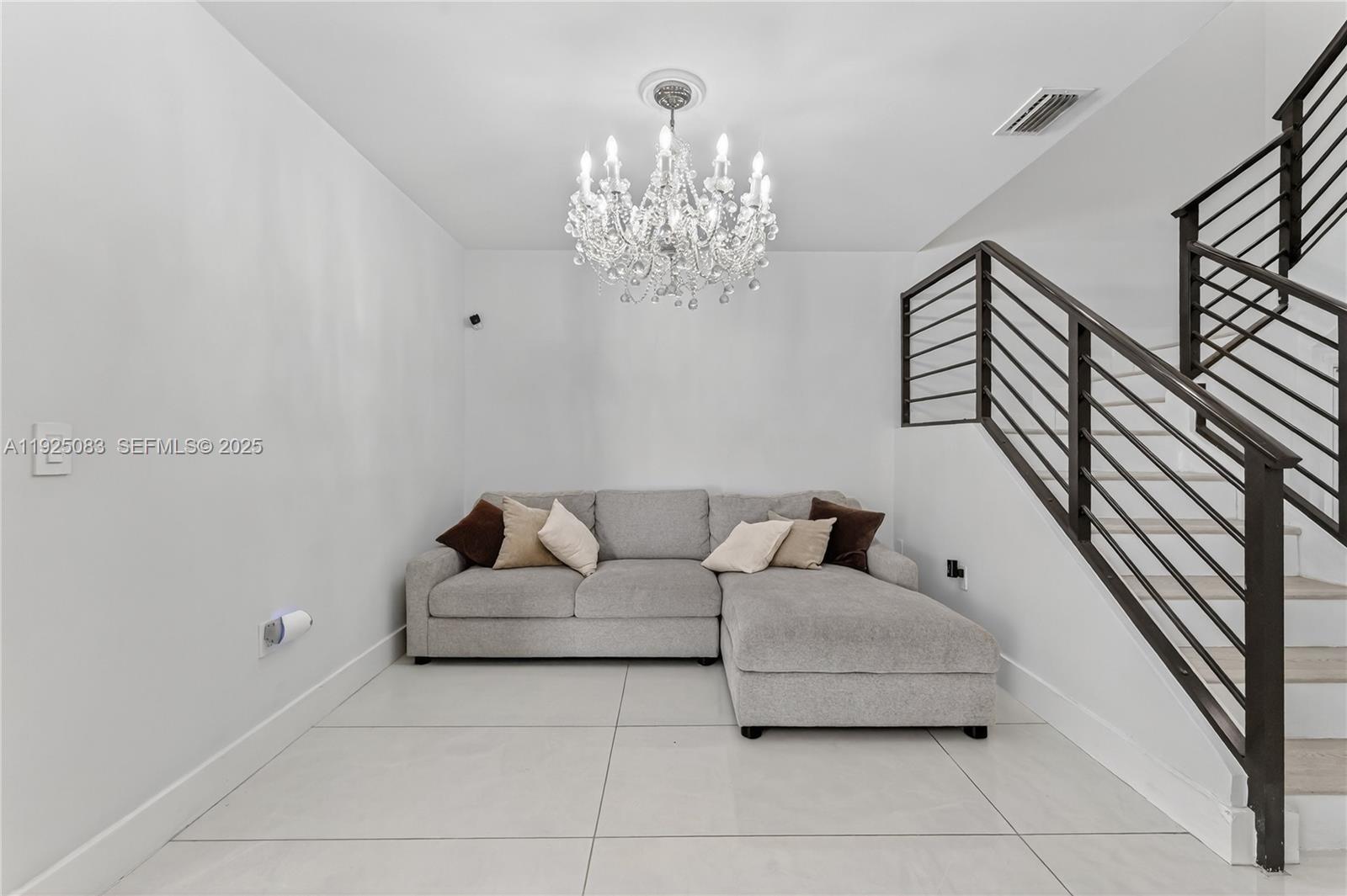 20903 Leeward Ct 314-1