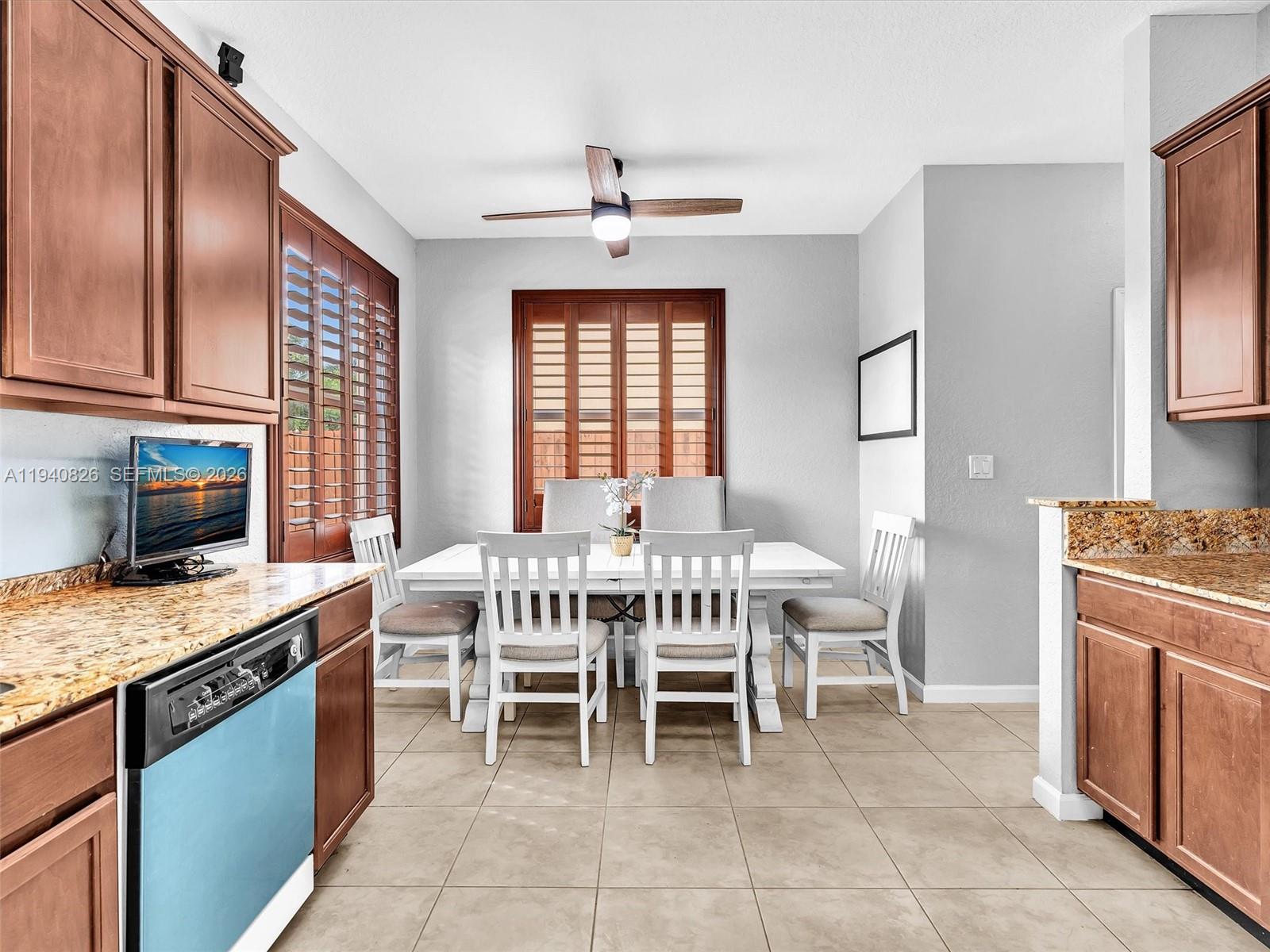 RAULS PLACE AT OASIS - Residential